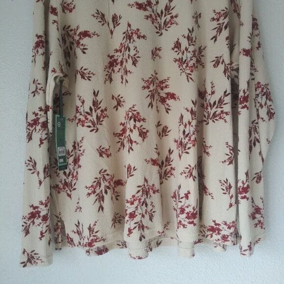 Terra & Sky women's size 4X cream and burgundy floral Waffle Henley Top - Picture 6 of 16